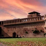 Le Due Corti Centro Storico - Autodromo * Imola
