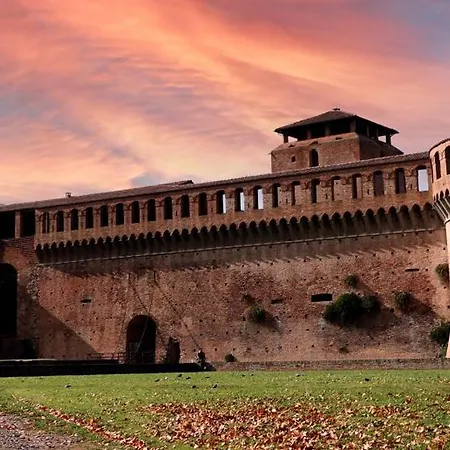 Le Due Corti Centro Storico - Autodromo * Imola